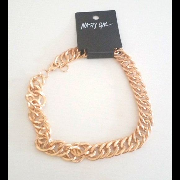NASTY GAL Gold Chain Choker - Picture 1 of 4